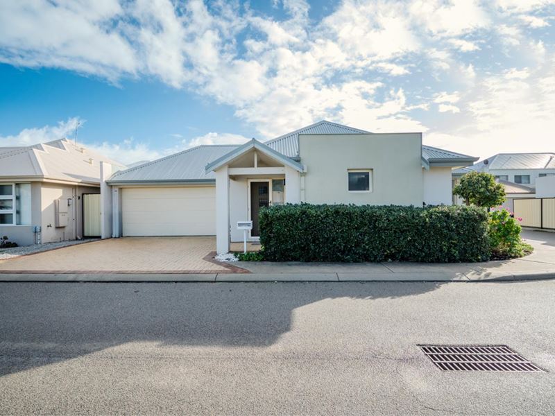 15 Marino Road, Clarkson