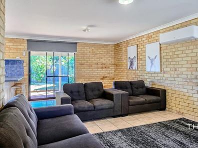 11B Crocos Circuit, Kalbarri WA 6536