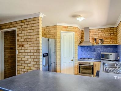 11B Crocos Circuit, Kalbarri WA 6536