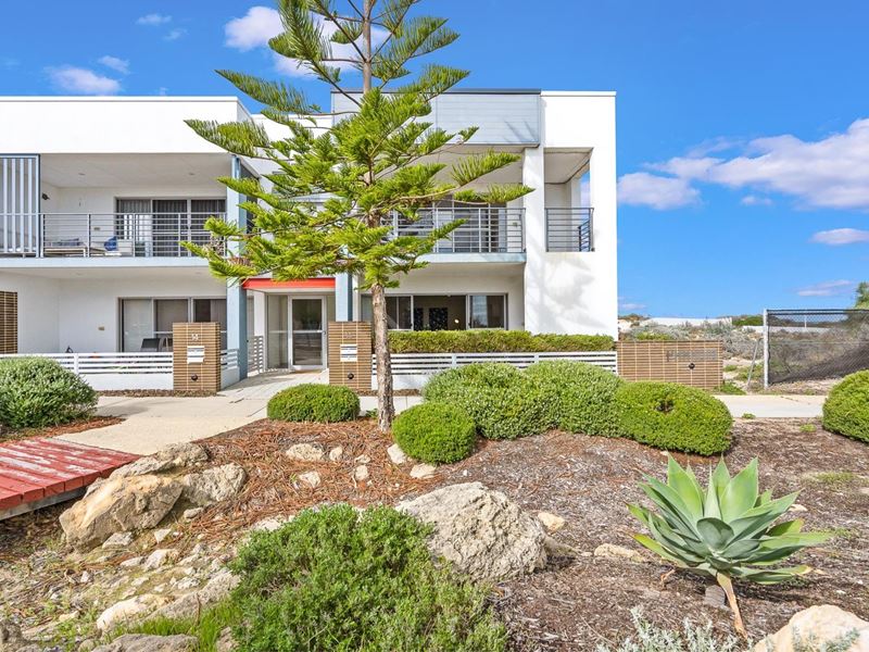 2/14 Keel Lane, Alkimos WA 6038