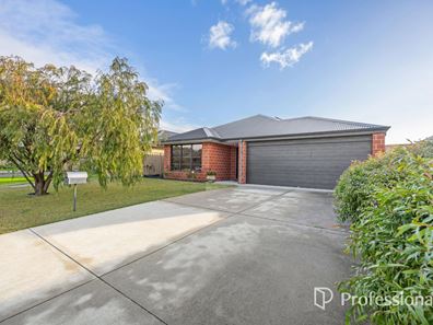 53 Sherwood Road, Australind WA 6233