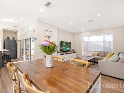 15 Malbec Court, Pearsall WA 6065