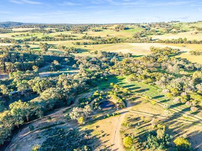 44 Twilight Brae, Hoddys Well, Toodyay WA 6566