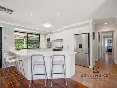 3 Blackbutt Way, Canning Vale WA 6155