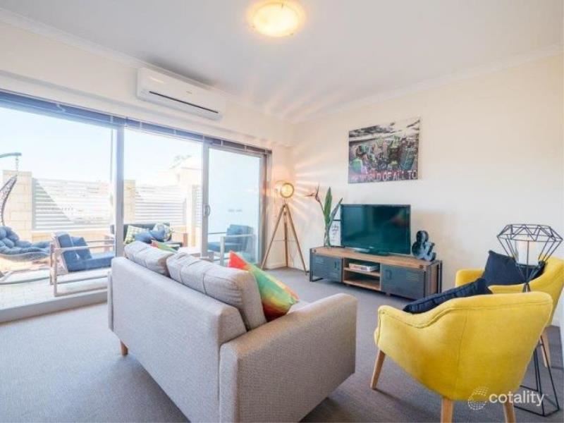 20/7 Streatham  Street, Beckenham WA 6107