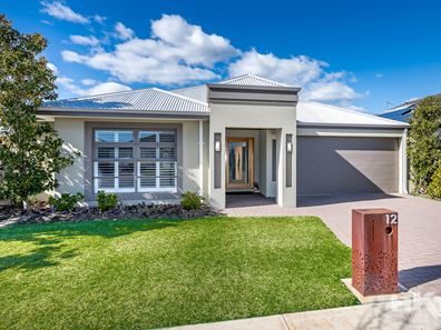 12 Magos Way, Aveley WA 6069