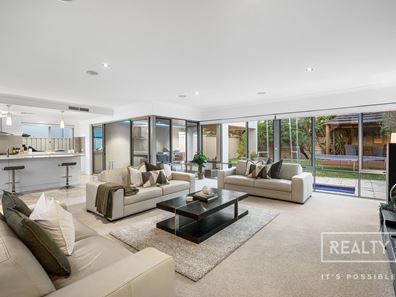 33 Blackbird Avenue, Gwelup WA 6018