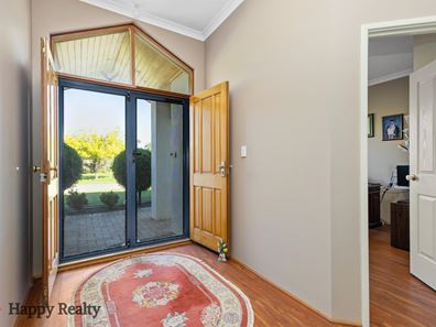 11 Yalgan Pass, Canning Vale WA 6155