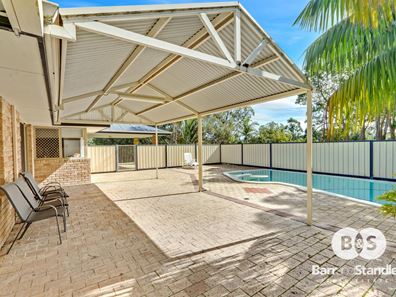 10 Windward Road, Leschenault WA 6233