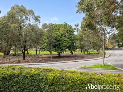 8/1 Jersey  Street, Jolimont WA 6014