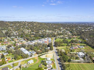 133 Brookton Highway, Kelmscott WA 6111