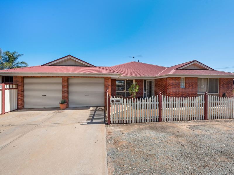 2 Boundary Street, South Kalgoorlie WA 6430