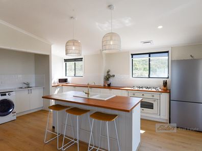 11 Tooreburrup Road, Bremer Bay WA 6338