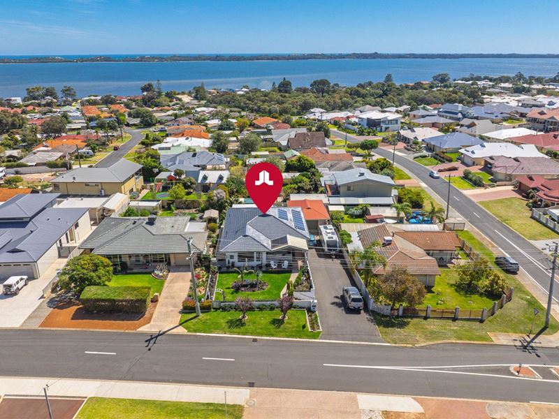 37 Barnes Avenue, Australind WA 6233