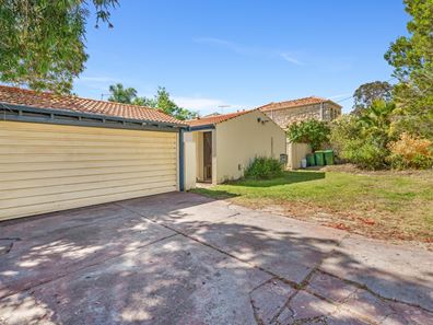 187 Riseley Street, Booragoon WA 6154