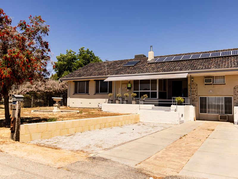23 Throssell Road, Merredin WA 6415