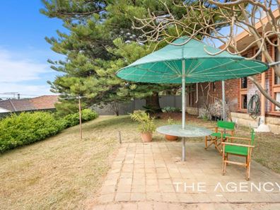 44 Gloucester Crescent, Shoalwater WA 6169