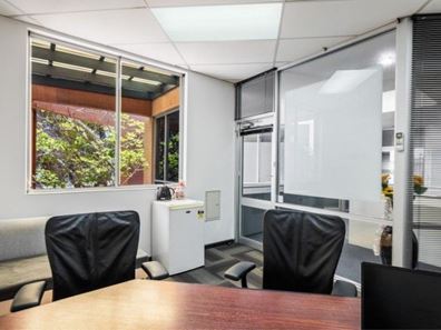 10/76 Canning Highway, Victoria Park WA 6100