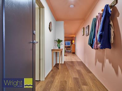 7A Chaucer Close, Spearwood WA 6163