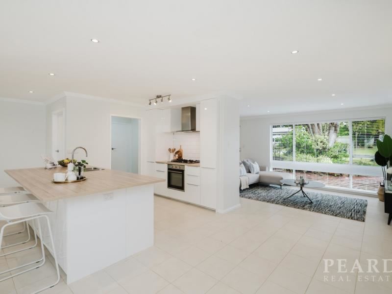 17 Maple Street, Greenwood WA 6024