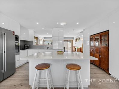 23 Hutchings Way, Kardinya WA 6163