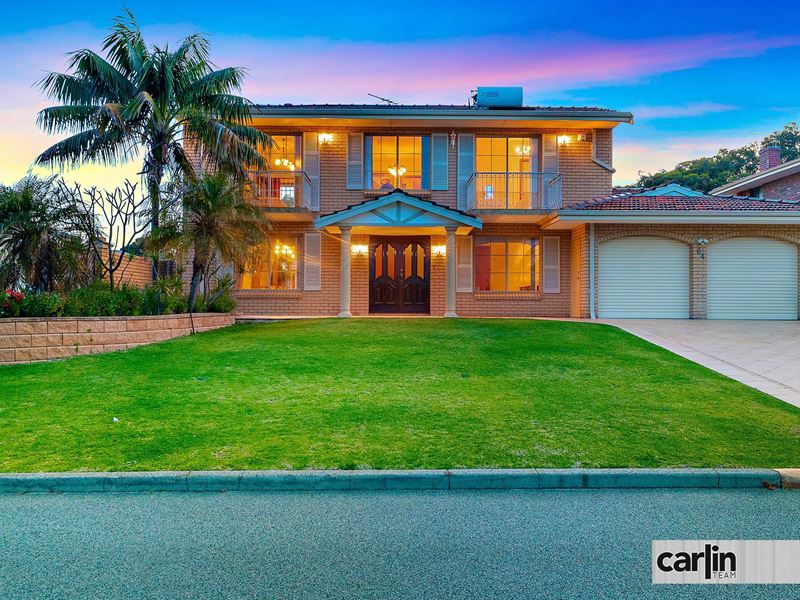 64 Anglesey Drive, Kardinya