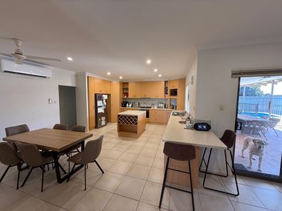15 Macmahon Way, Baynton WA 6714
