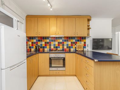 2W/24 Pearson Street, Churchlands WA 6018