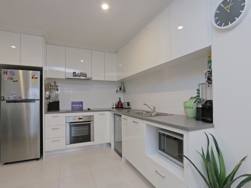 2/129 Briggs Street, Kewdale
