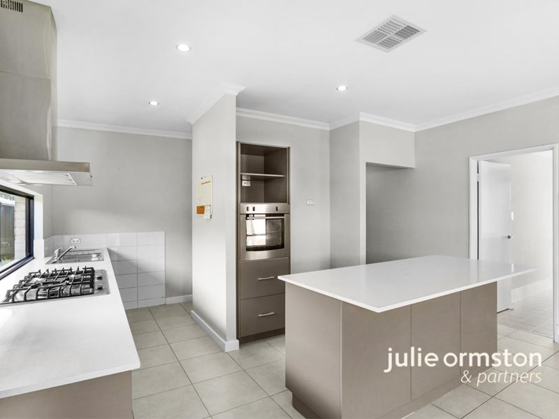 42 Panzano Circuit, Woodvale