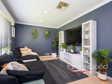 2 Rangeview Drive, Bellevue WA 6056