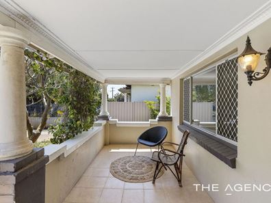 141 Coolgardie Avenue, Redcliffe WA 6104