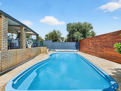 153 Lewis Road, Forrestfield WA 6058