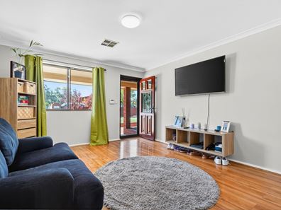 153 Lewis Road, Forrestfield WA 6058