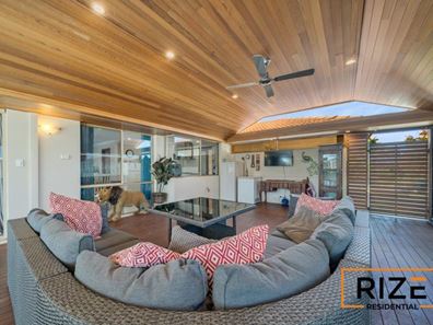 15 Gairloch Place, Joondalup WA 6027