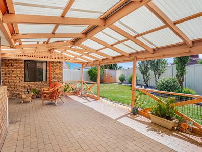 4 Morse Place, Morley WA 6062
