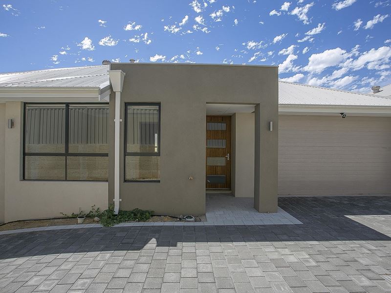 4/18 Brooks Street, Kalamunda WA 6076
