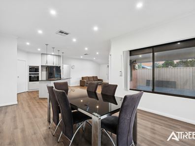 21 Greenland Boulevard, Canning Vale WA 6155