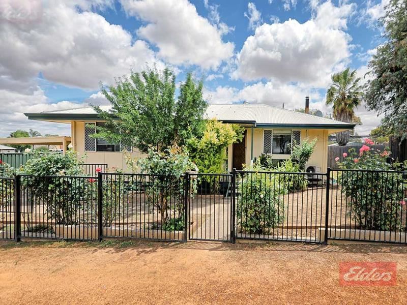 83 Northwood  Street, Narrogin