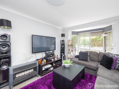 19 Wandoo Road, Forrestfield WA 6058