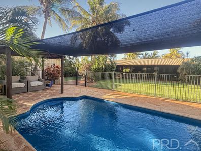 5 Warburton Crescent, Dampier WA 6713