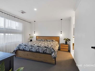 11 Lismore Ridge, Lakelands WA 6180