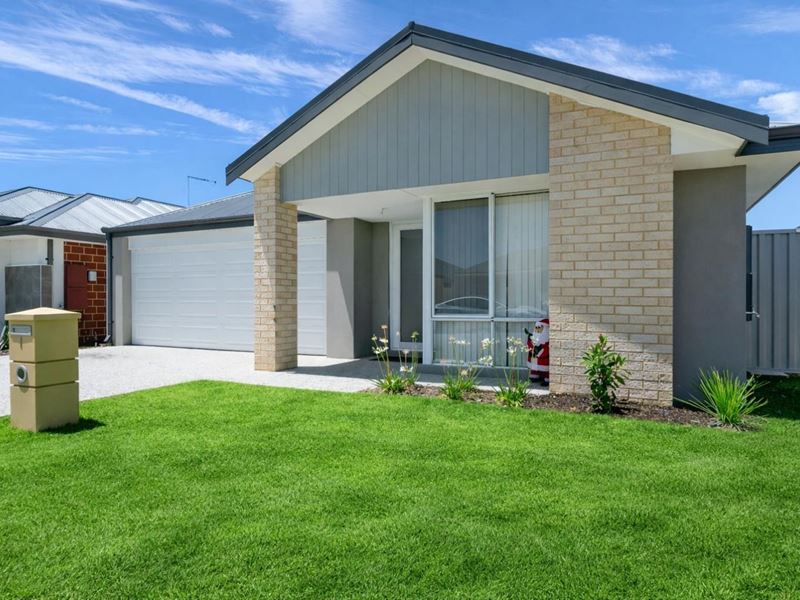 4 Hermanos Road, Brabham WA 6055