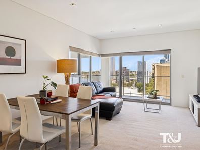 2004/237 Adelaide Terrace, Perth WA 6000