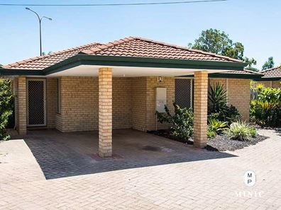 3/2 Braibrise Road, Wilson WA 6107