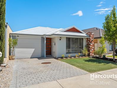 6 Fairoaks Way, Aveley WA 6069