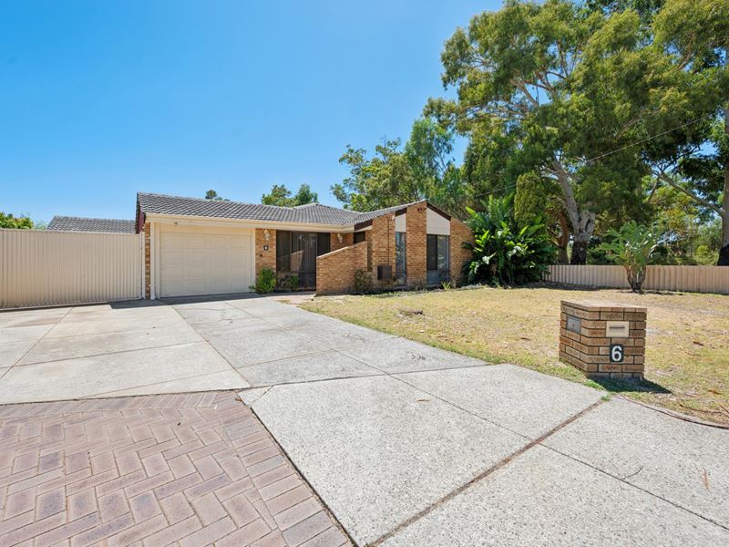 6 Barson Court, Thornlie WA 6108