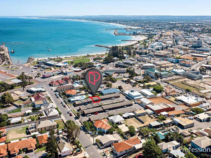 11/13 Francis Street, Geraldton