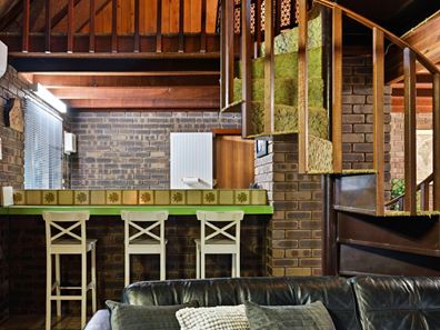 4 Hazelmere Crescent, Hazelmere WA 6055
