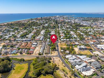 89 Beach Road, South Bunbury WA 6230